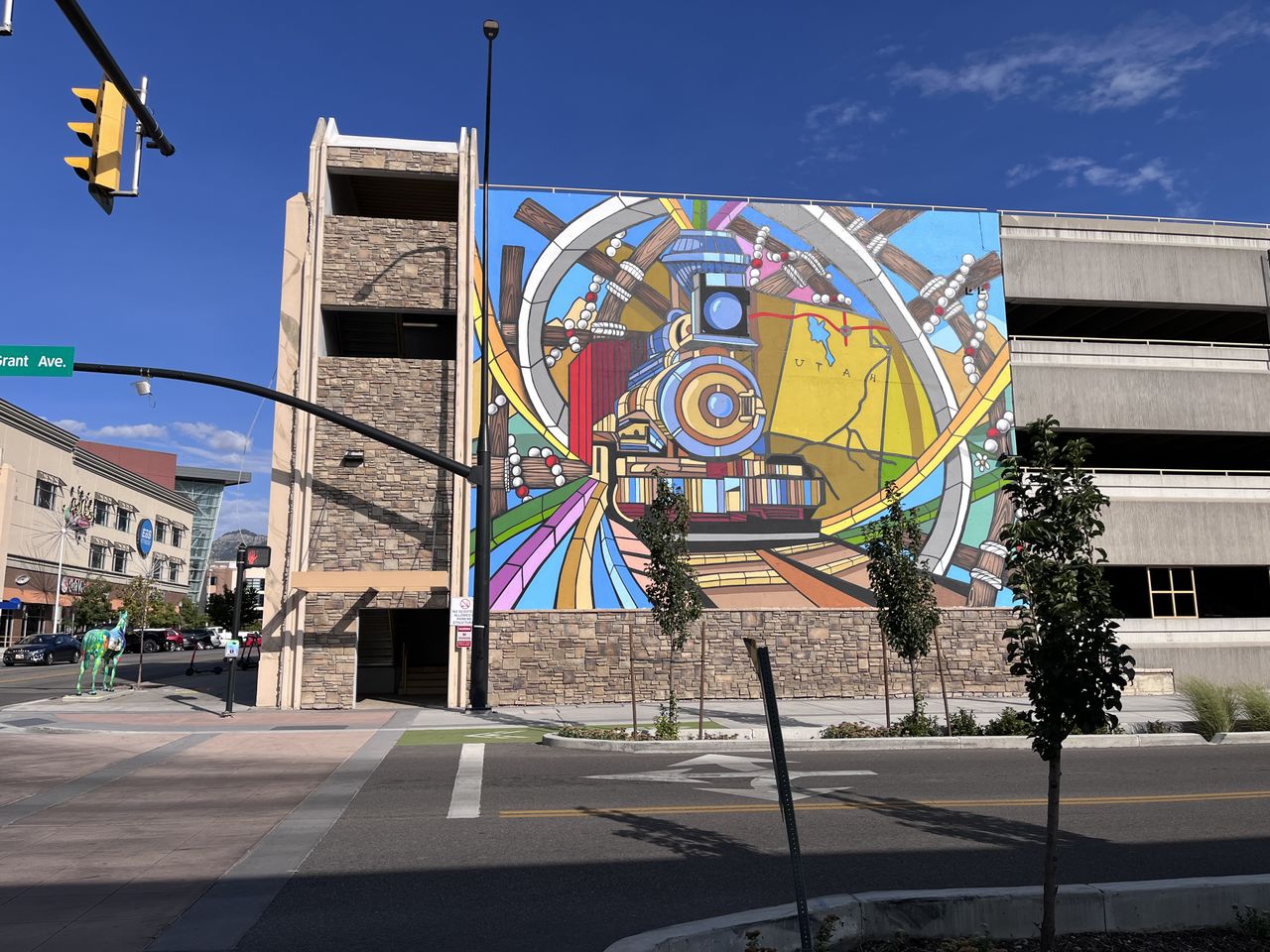 photo of a mural in the cool photographic style