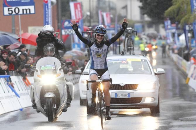 Elisa Longo Borghini (Hitec Products) wins the 6th World Cup edition of the Trofeo Binda