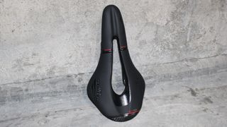 The Selle San Marco Shortfit Carbon FX Narrow saddle