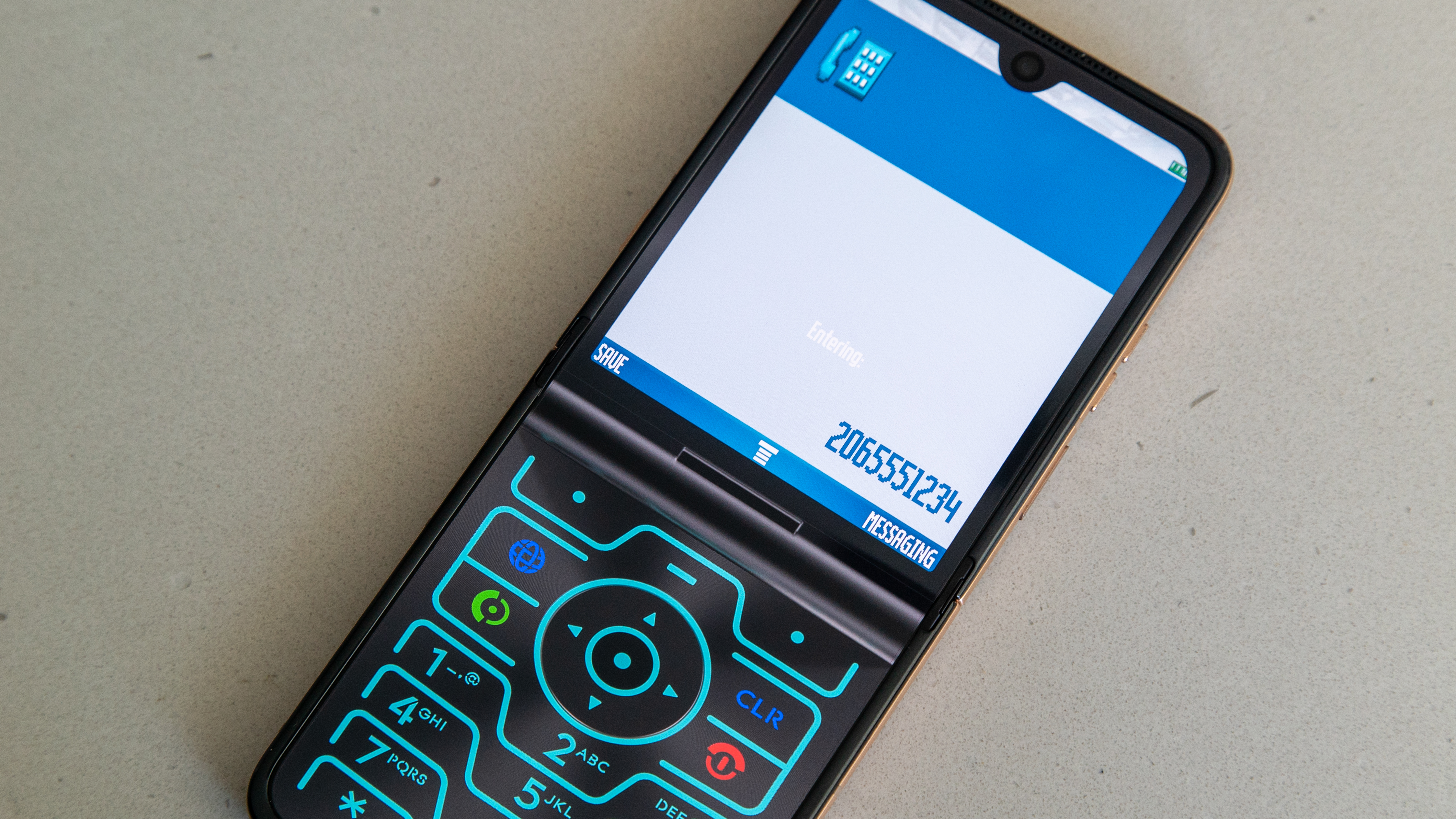 The Motorola Razr with Retro Razr mode enabled