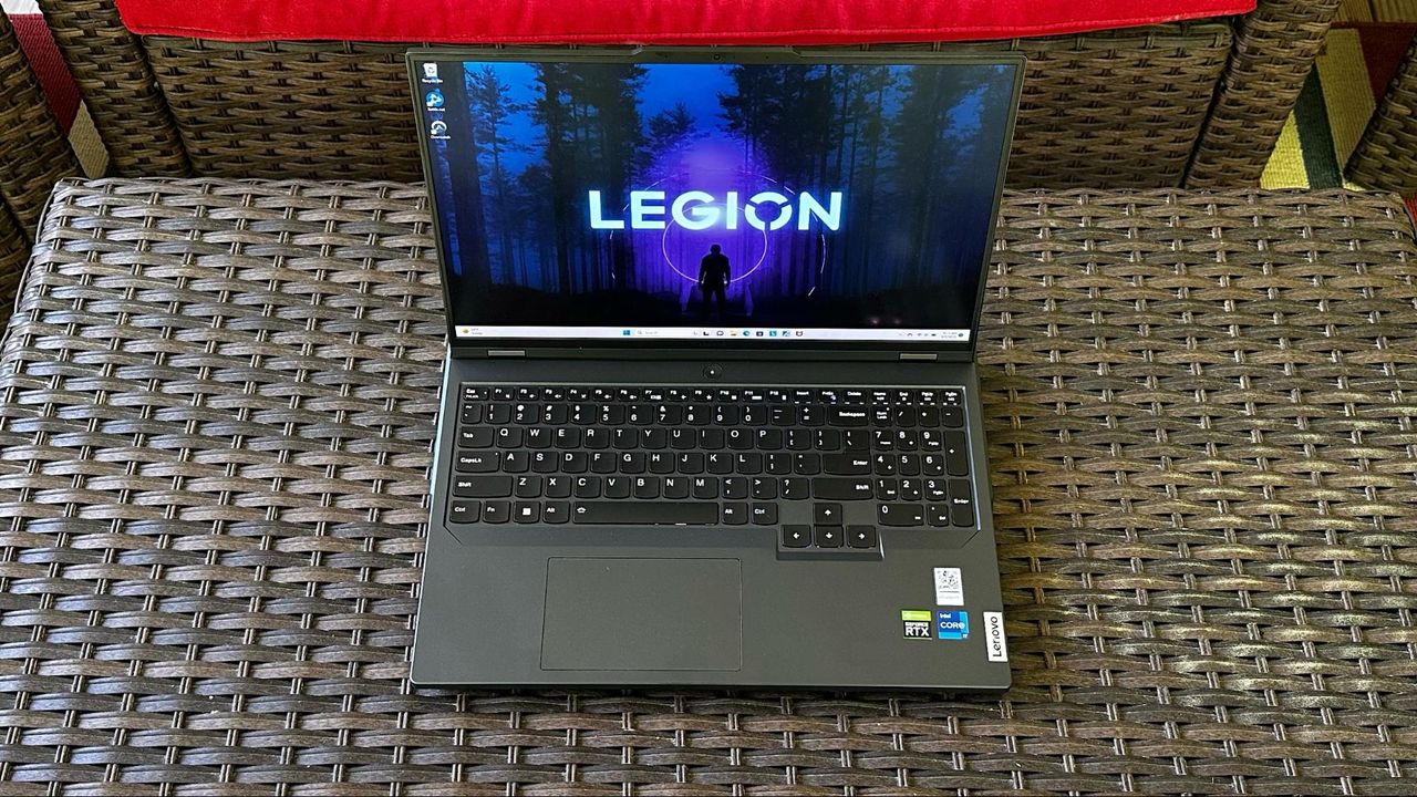 Lenovo Legion Pro 5i (Gen 8)