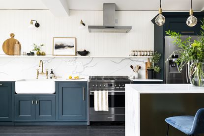 Transitional-style kitchens and experts on to style one | Livingetc
