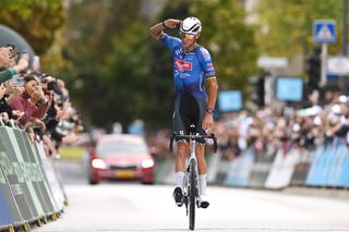 Tour de Luxembourg: Extraordinary scenes as Mathieu van der Poel wins final stage with jaw-dropping solo from start to finish