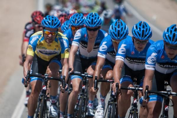 Garmin-Barracuda lined up at the front