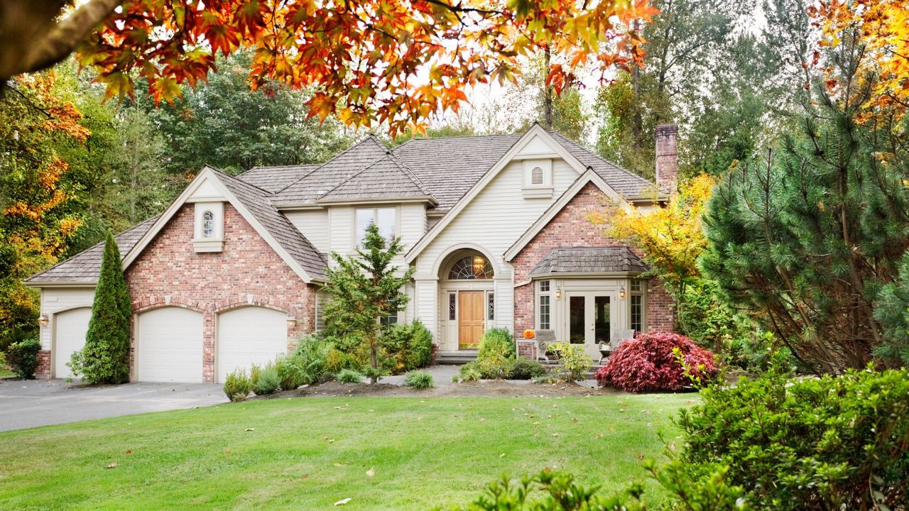 Suburban home in early Autumn as the leaves begin to turn