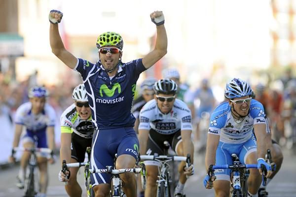 Francisco Ventoso (Movistar) wins stage one of the Vuelta a Castilla y Leon.