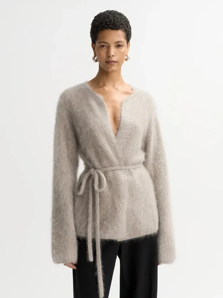 Soft Goat, Brushed Crewneck Cashmere