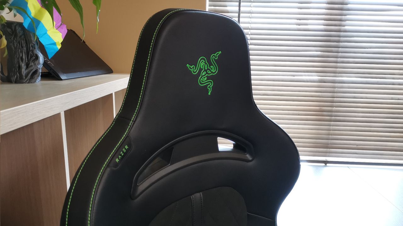 Razer Enki Pro gaming chair