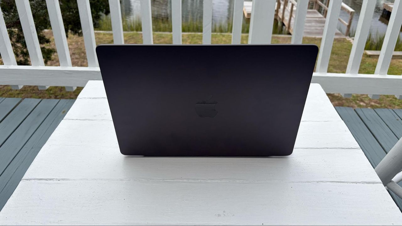 Apple MacBook Pro (14-inch, M5)