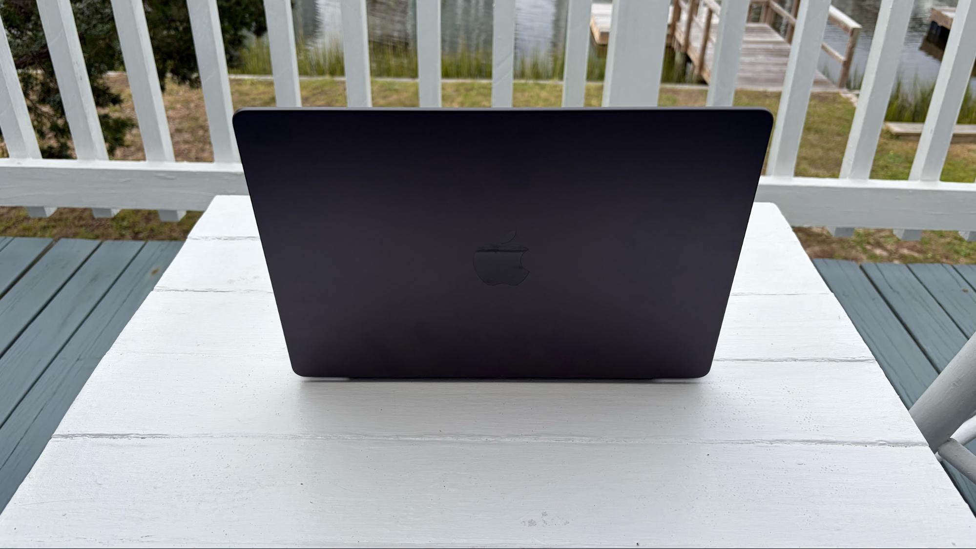 Apple MacBook Pro (14-inch, M5)
