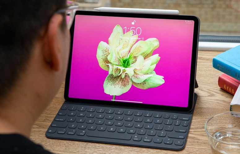 Apple Ipad Pro 11 Inch Full Review And Benchmarks Laptop Mag