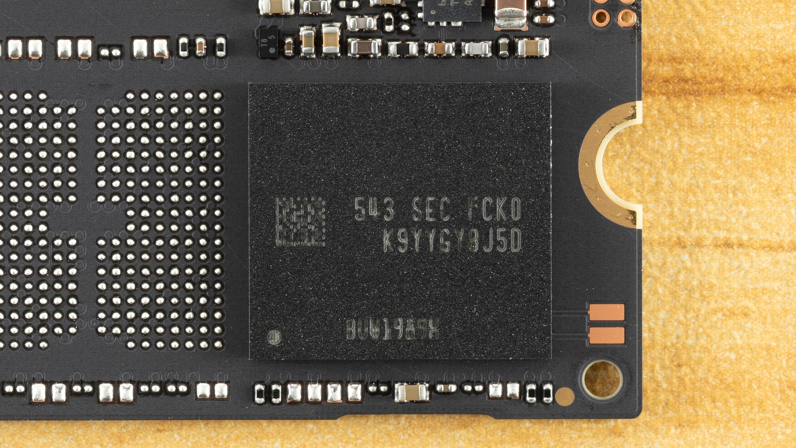 Samsung 990 2TB SSD