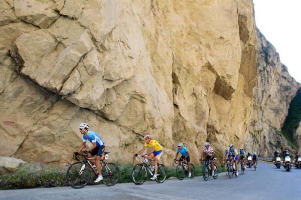 Epic terrain greeted the riders during stage 3.