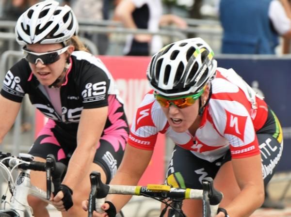Sue Forsyth (Team SiS-NSW) and Chloe Hosking (Specialized Women SA) were the chief aggressors in the breakaway