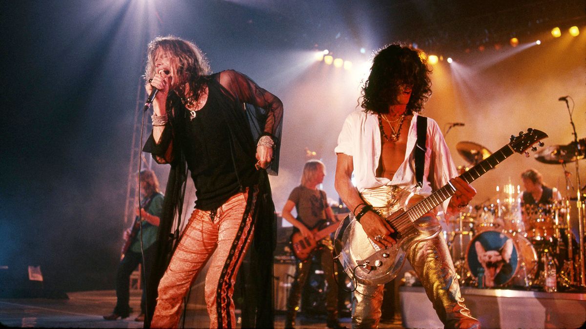 the-story-behind-the-song-i-don-t-want-to-miss-a-thing-by-aerosmith