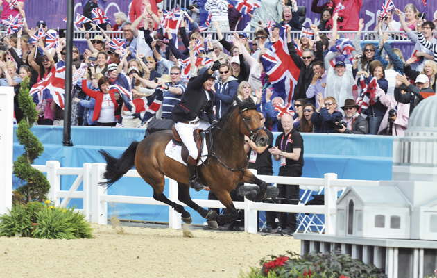 London-2012-SJ-gold-anniversa-2863452.jpg