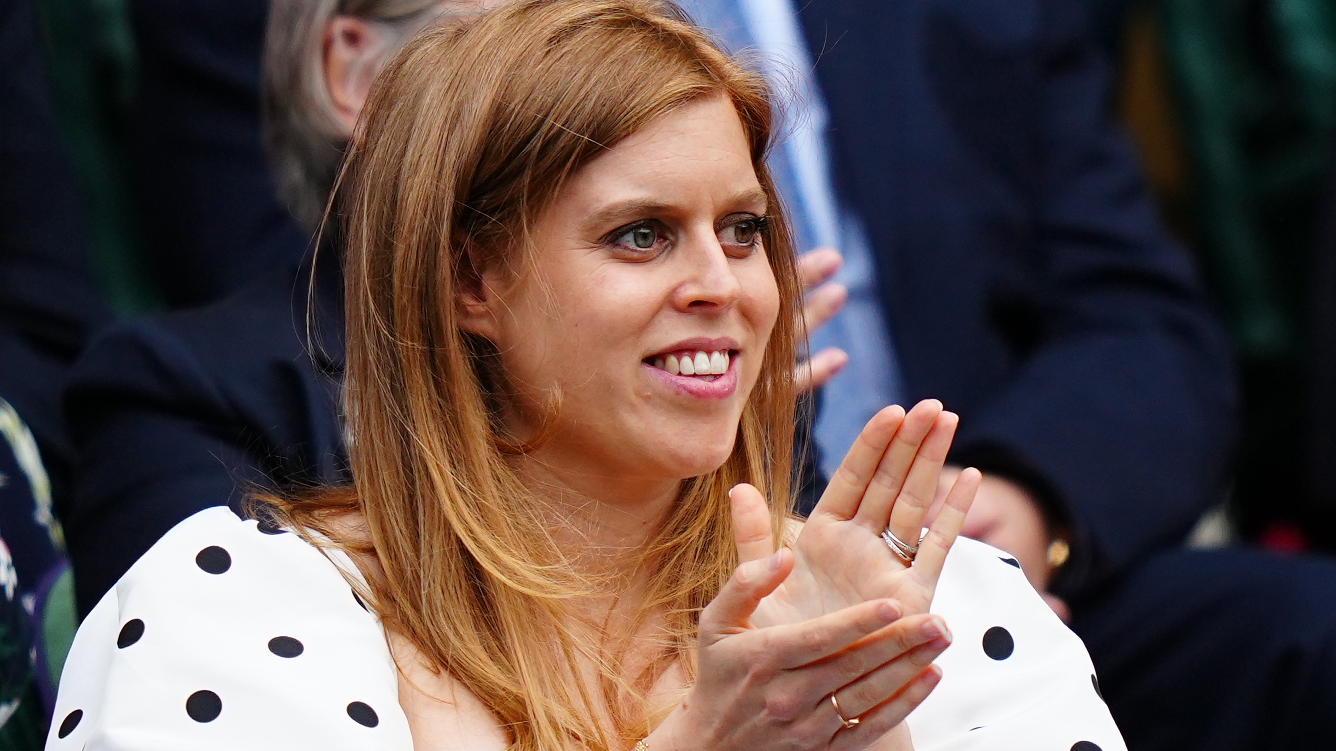 Why we probably won t see a photo of Princess Beatrice s baby