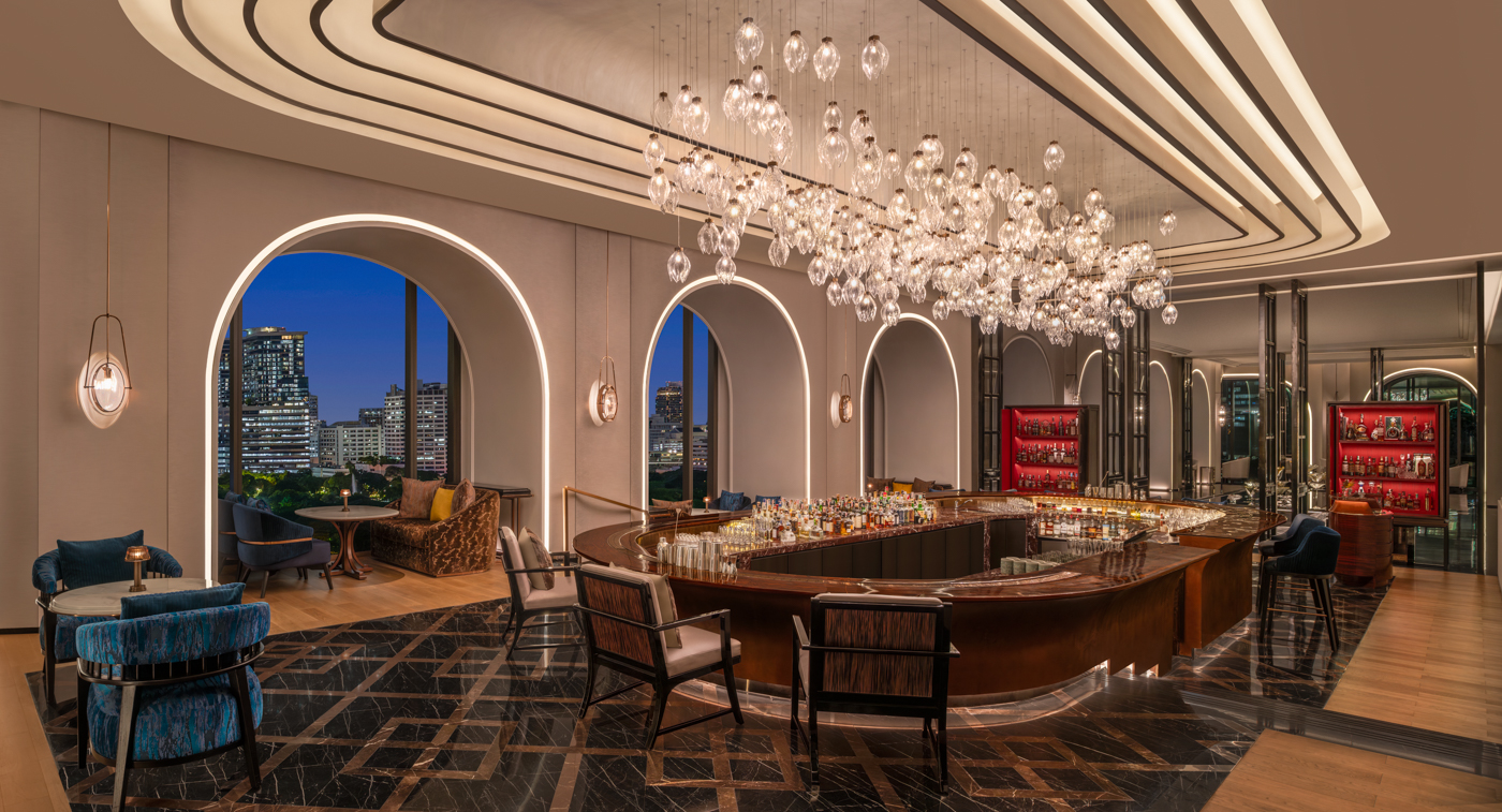 Caleo bar Ritz Carlton Bangkok