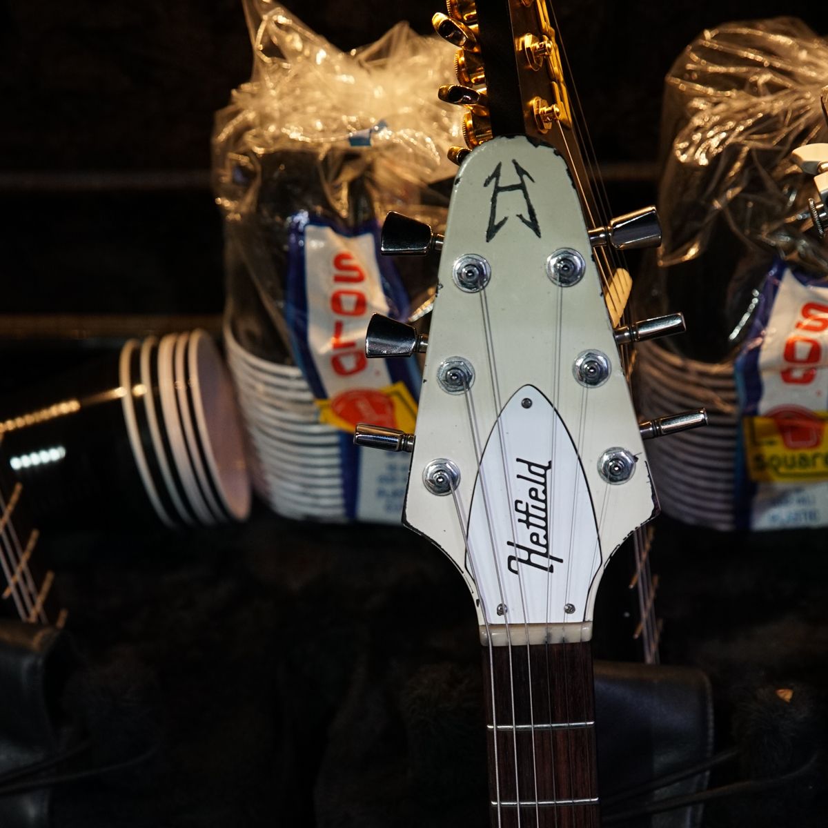 James Hetfield's &ldquo;New Electra&rdquo; Flying V copy