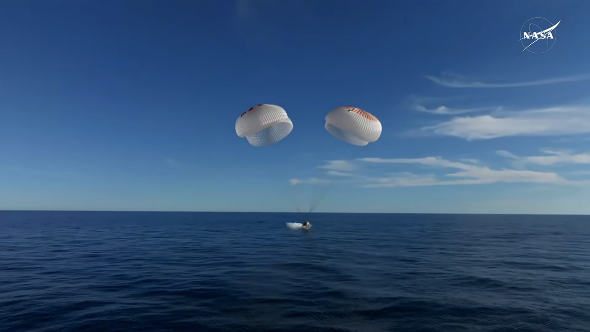 A white SpaceX Dragon capsule bobs in the Gulf of Mexico after splashing down with four Crew-9 astronauts off the coast of Tallahassee, Florida on March 18, 2025.