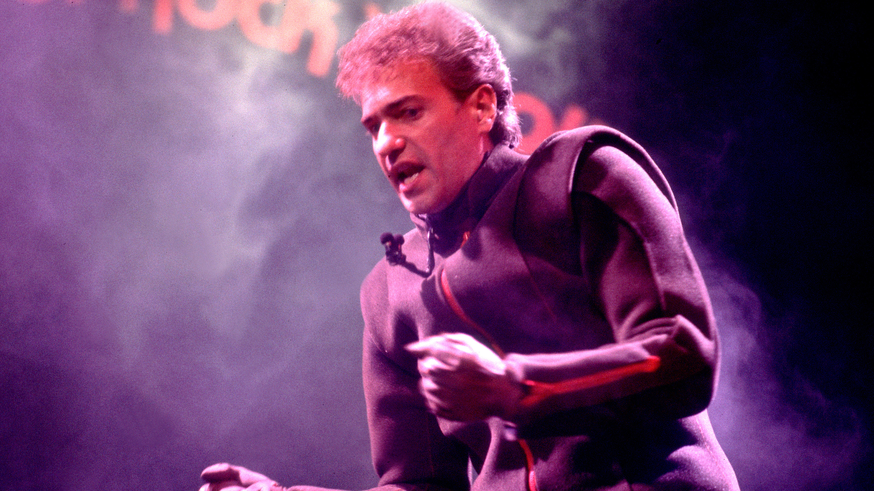 Dennis DeYoung fronting Styx in 1983