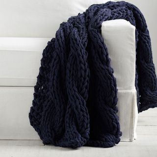 Dark blue chunk knit blanket