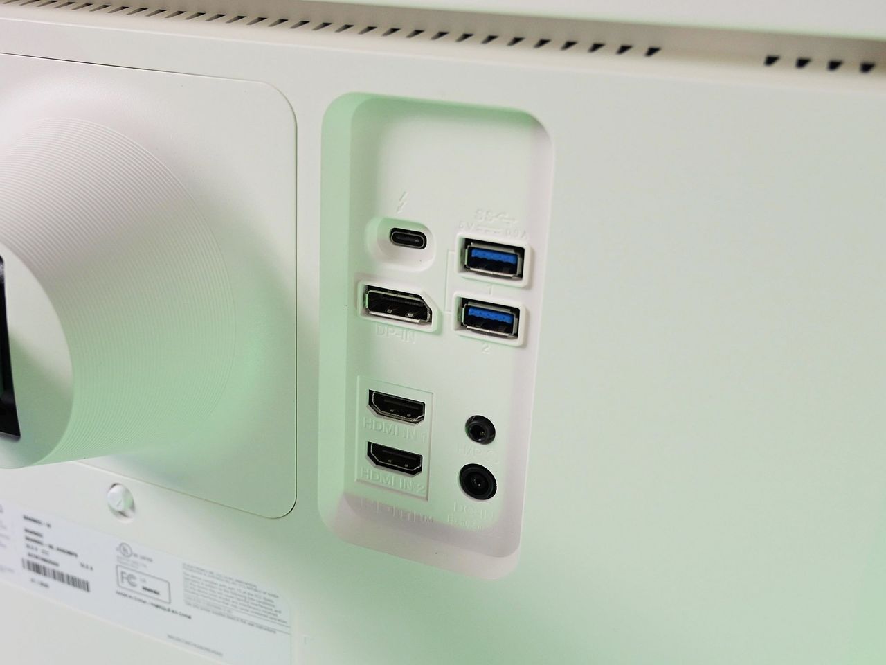 Lg 38wn95c W Ports