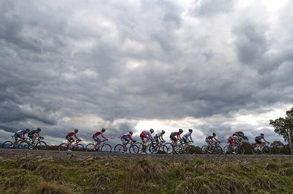 A leading group head towards the final 15 kilometres during the third stage between Hamilton and Bronte Park.