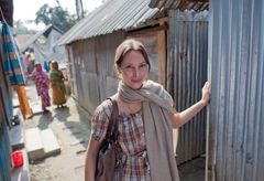 Christy Turlington tackles maternal mortality