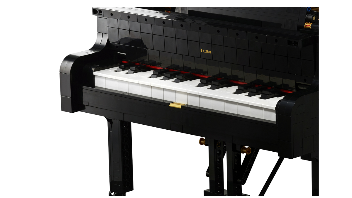 The playable Lego Grand Piano set is here, and it looks amazing ...