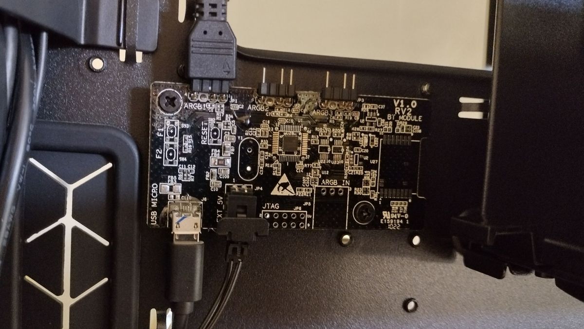 Hands-On: Cooler Master HAF 700 Berserker