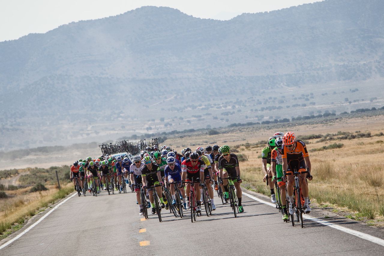 A split starts to open up in the peloton