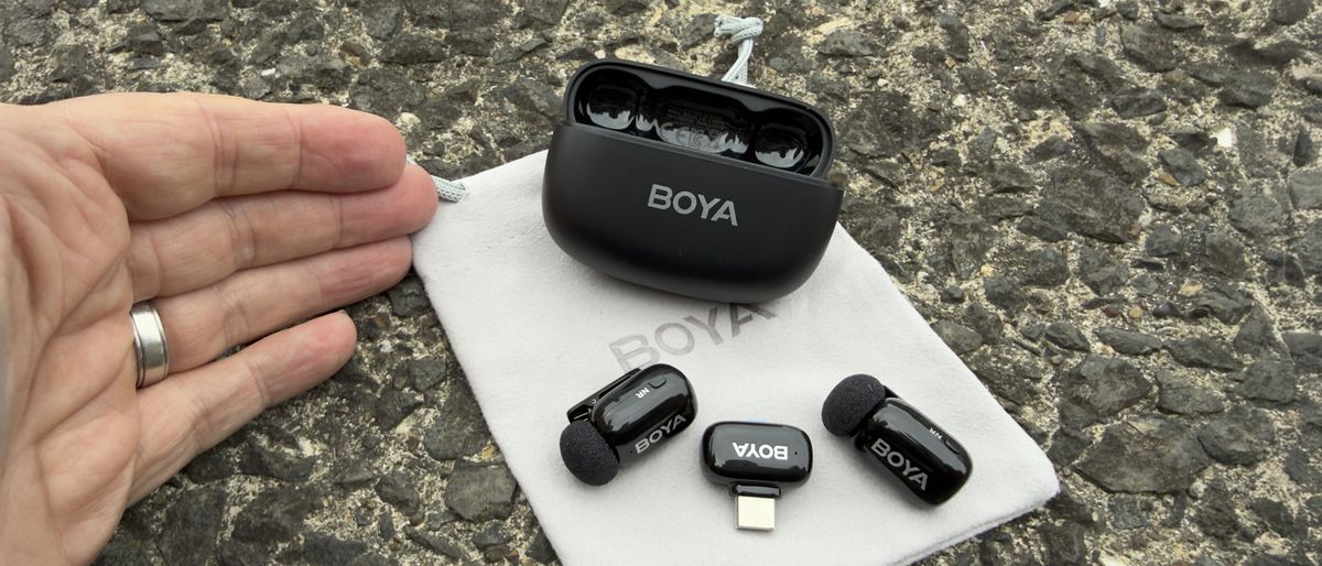 BOYA Micrófono Lavalier inalámbrico para iPhone, iPad, Plug Play, micrófonos con cancelación de