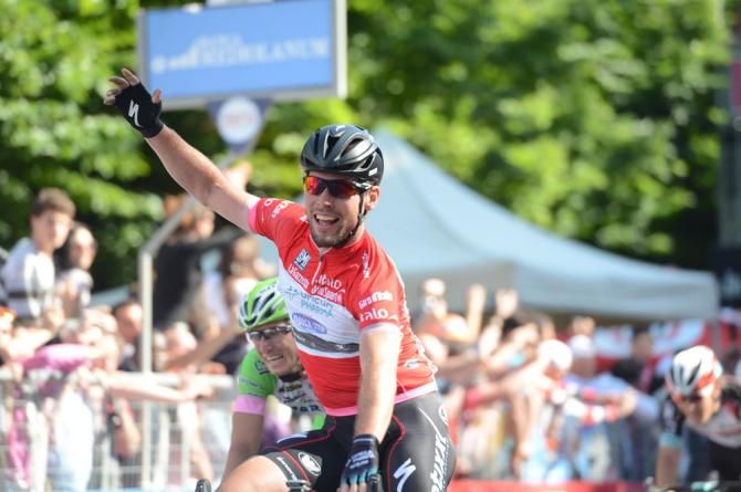 Mark Cavendish (Omega Pharma-QuickStep) won his fifth stage of the Giro d'Italia on the final day of racing in Brescia