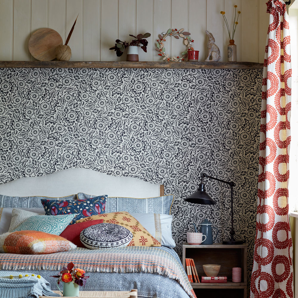 Feature wall ideas – make a style statement with wallpaper, paint & tiles |  Ideal Home