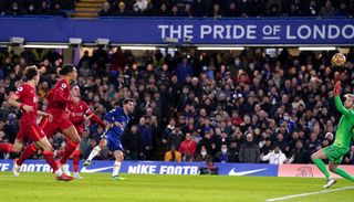 Christian Pulisic, centre, equalises for Chelsea