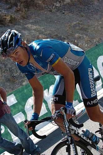 Tom Danielson (Discovery Channel) riding out of his skin on Stage 17.