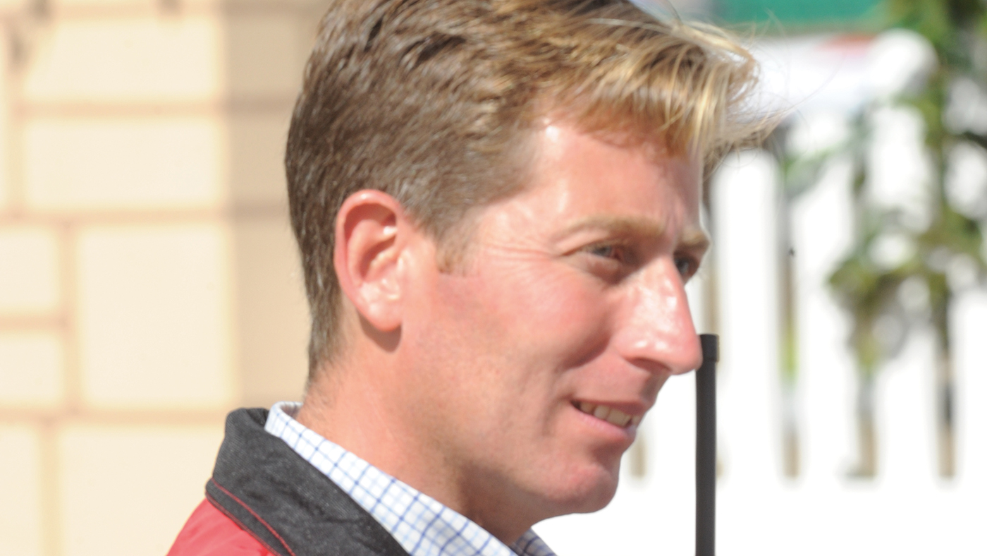 HAH413.dr_column.dan_chapman_2.jpg