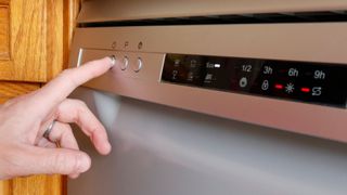 How to install a dishwasher yourself: dishwasher controls