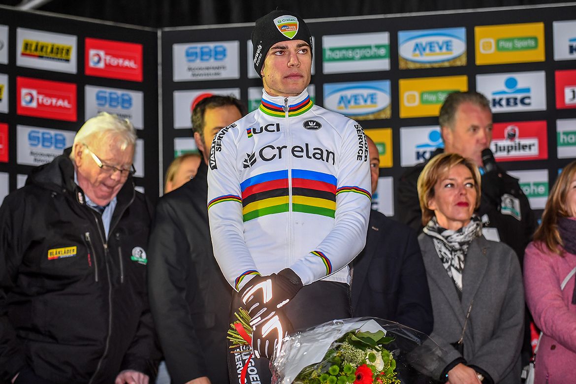 Wout Van Aert (Crelan - Vastgoedservice) had to settle for second place.