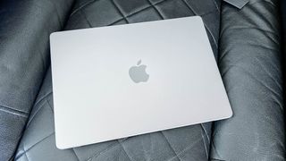 Apple MacBook Pro 2021 (14-inch)