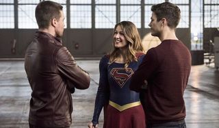 oliver queen kara danvers barry allen crossover