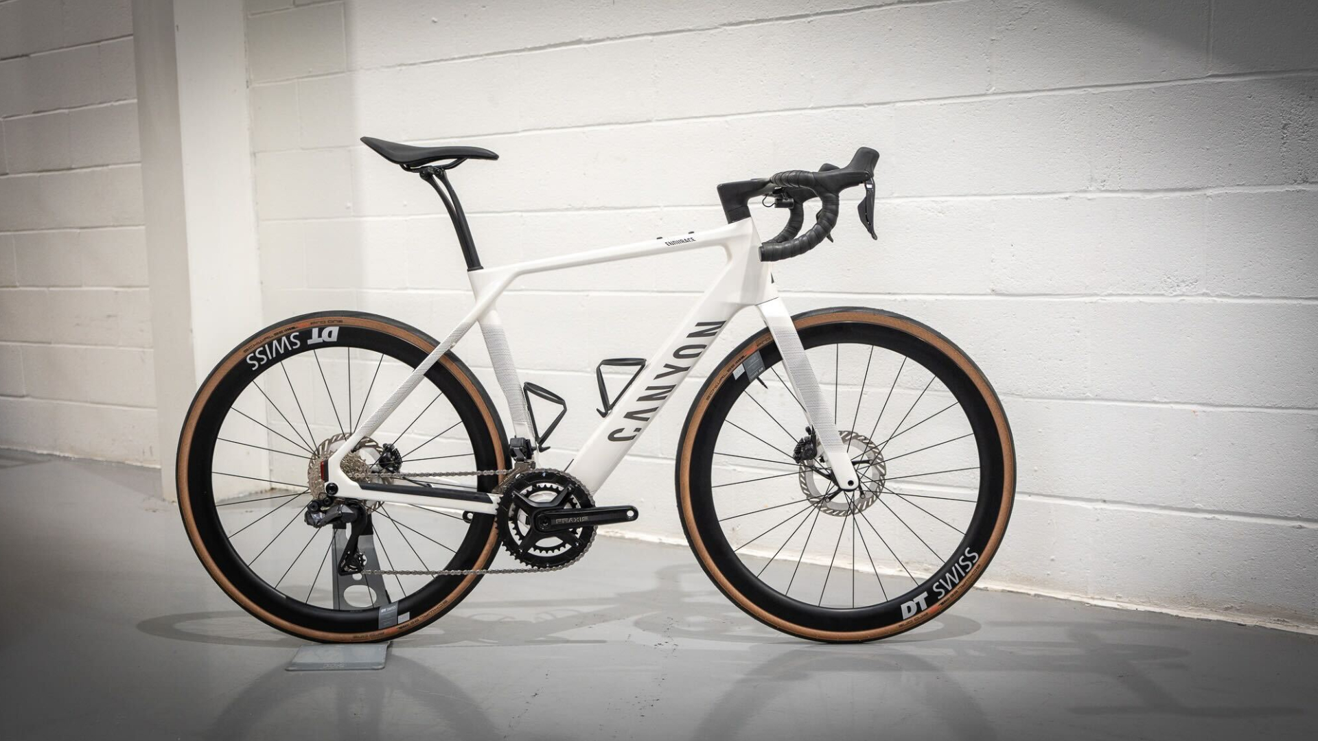 Canyon Endurace:ONfly e-bike