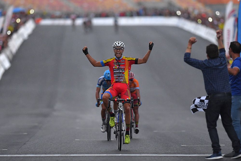 Germ&aacute;n Tivani (Agrupacion Virgen De Fatima) wins stage 6 at Vuelta a San Juan