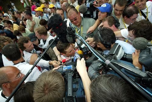 Media swarm