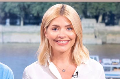 holly willoughby