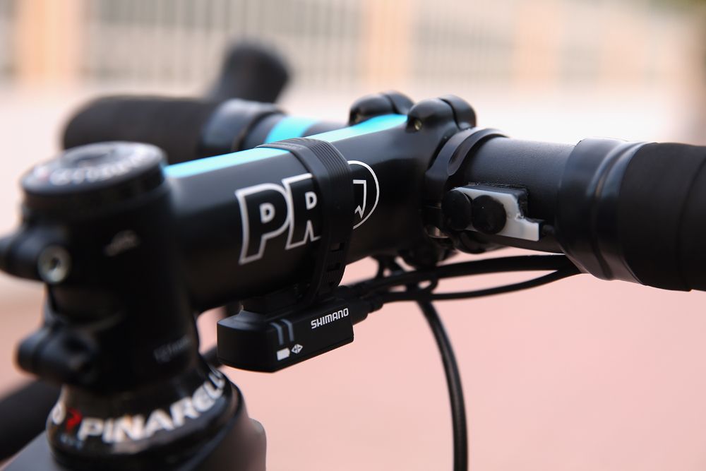 Froome rides a Shimano PRO Vibe stem
