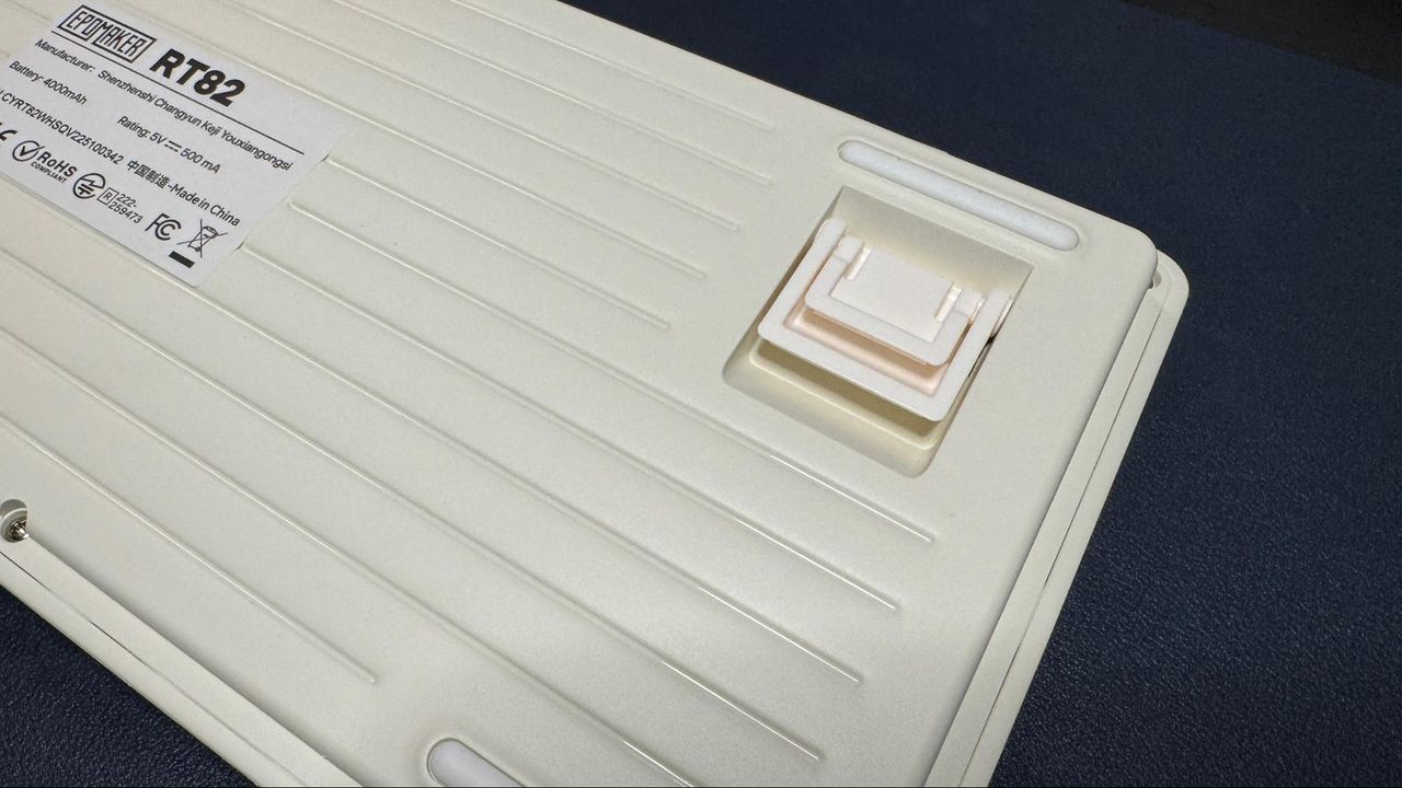 Epomaker RT82
