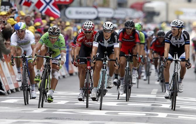 The Tour de France stage 7 bunch sprint ended in a photo-finish between Peter Sagan (Cannondale) and Matteo Trentin (Omega Pharma-QuickStep)