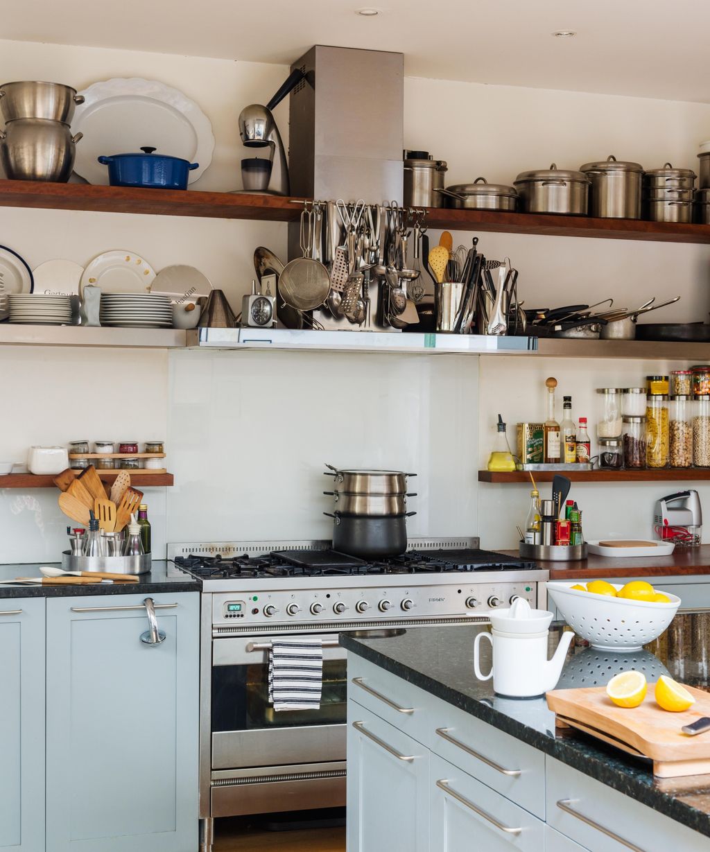 These 5 things make your kitchen look cheap, say designers | Homes and ...